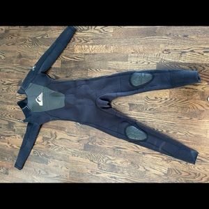 Quicksilver 4x3 wetsuit